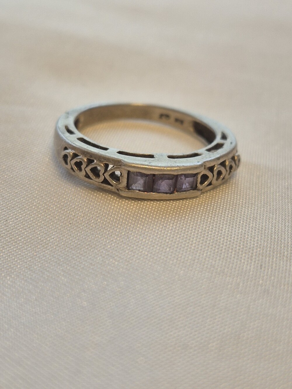 Vintage Amethyst Heart Wedding Band
